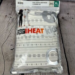 32 Degrees Unisex Baselayer Set Top & Botton Set Vanilla Snowflake XL (16/18)